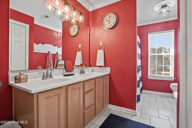 7347 Bright Leaf Road, Wilmington, NC 28411