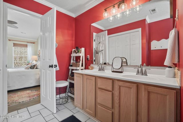 7347 Bright Leaf Road, Wilmington, NC 28411