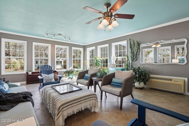 7347 Bright Leaf Road, Wilmington, NC 28411