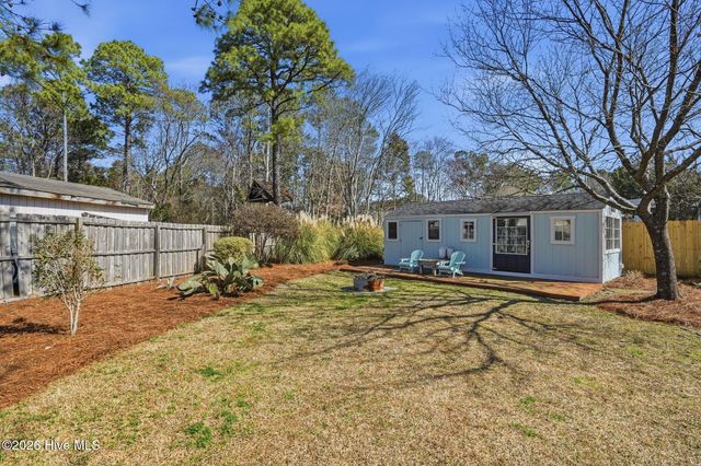 7347 Bright Leaf Road, Wilmington, NC 28411