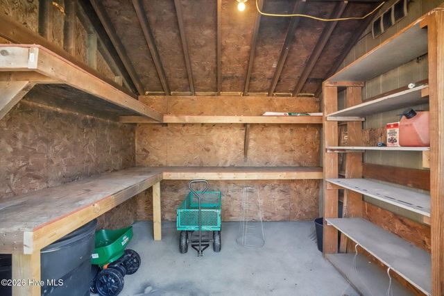 7347 Bright Leaf Road, Wilmington, NC 28411