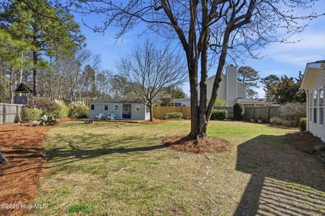 7347 Bright Leaf Road, Wilmington, NC 28411
