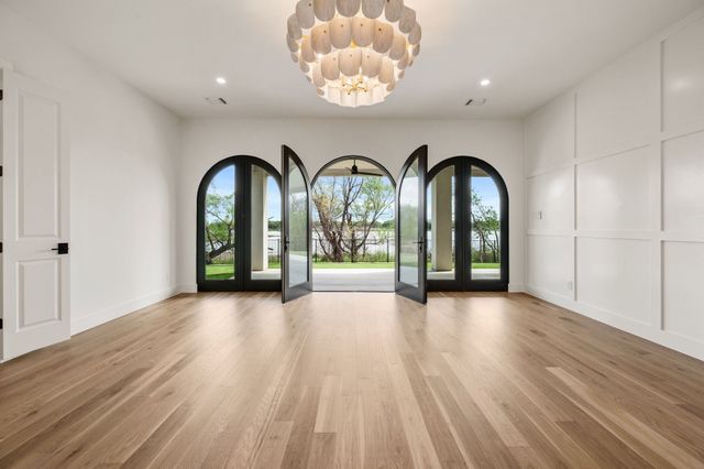 9065 Lakeside Drive, Fort Worth, TX 76179