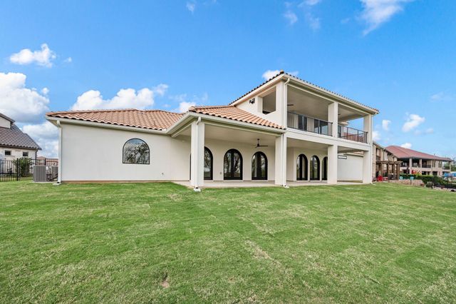 9065 Lakeside Drive, Fort Worth, TX 76179
