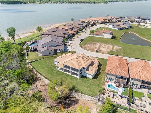 9065 Lakeside Drive, Fort Worth, TX 76179