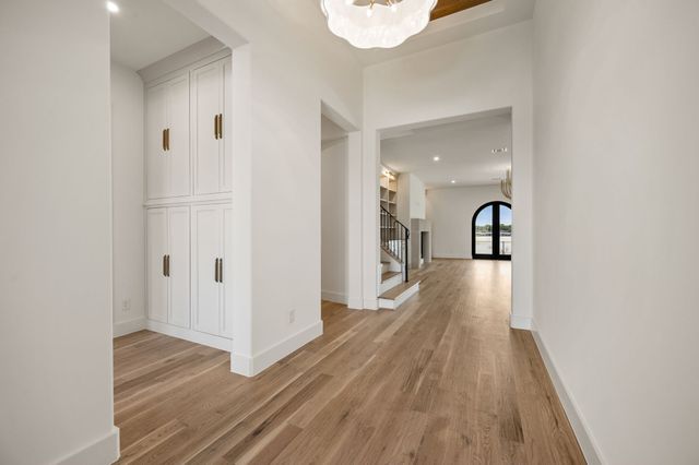 9065 Lakeside Drive, Fort Worth, TX 76179