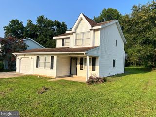 14 DANBURY DR, Newark, DE 19702