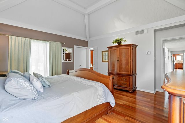 11009 Spring Mill Ln, Carmel, IN 46032