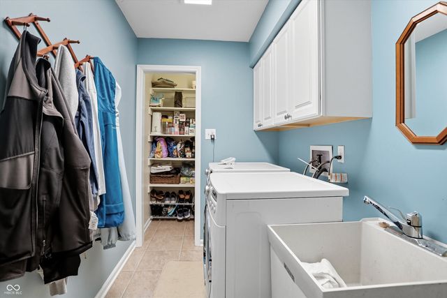 11009 Spring Mill Ln, Carmel, IN 46032