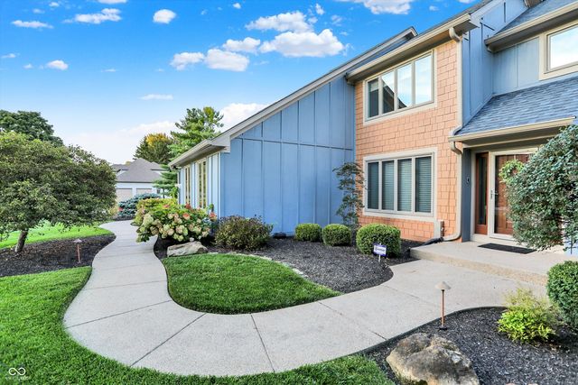 11009 Spring Mill Ln, Carmel, IN 46032