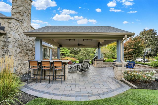 11009 Spring Mill Ln, Carmel, IN 46032