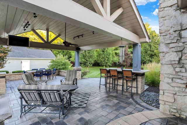 11009 Spring Mill Ln, Carmel, IN 46032