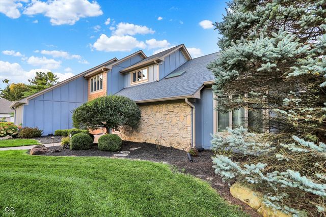 11009 Spring Mill Ln, Carmel, IN 46032