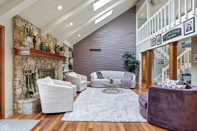 11009 Spring Mill Ln, Carmel, IN 46032