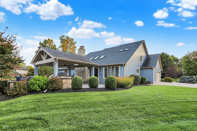 11009 Spring Mill Ln, Carmel, IN 46032