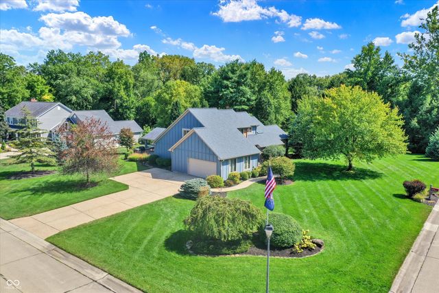 11009 Spring Mill Ln, Carmel, IN 46032