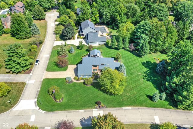 11009 Spring Mill Ln, Carmel, IN 46032