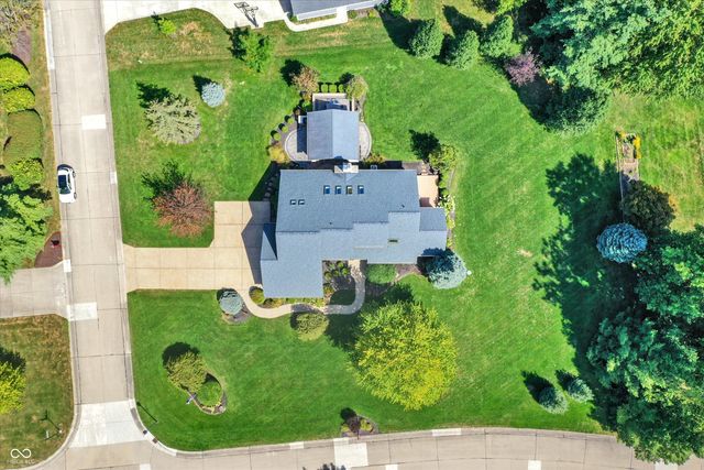 11009 Spring Mill Ln, Carmel, IN 46032