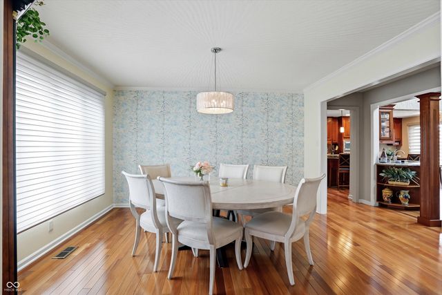 11009 Spring Mill Ln, Carmel, IN 46032