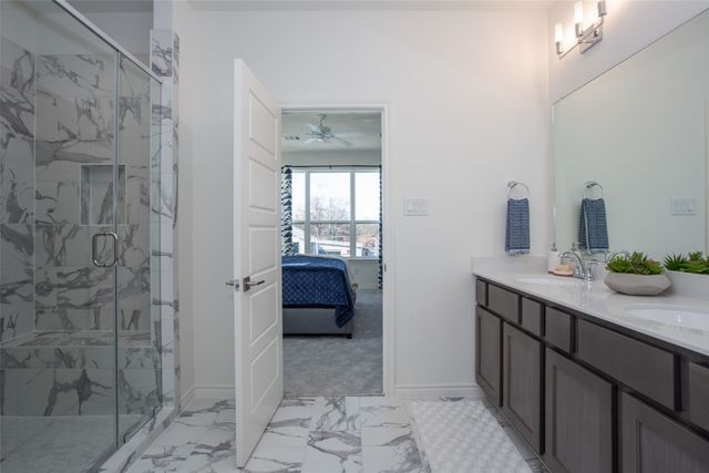 2803 Stanley Avenue, Fort Worth, TX 76110