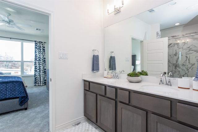 2803 Stanley Avenue, Fort Worth, TX 76110