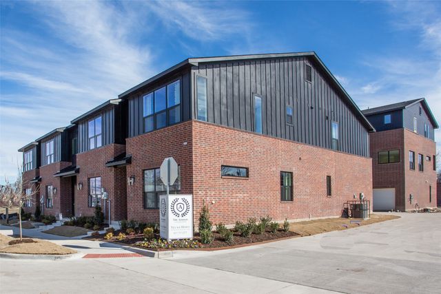 2803 Stanley Avenue, Fort Worth, TX 76110