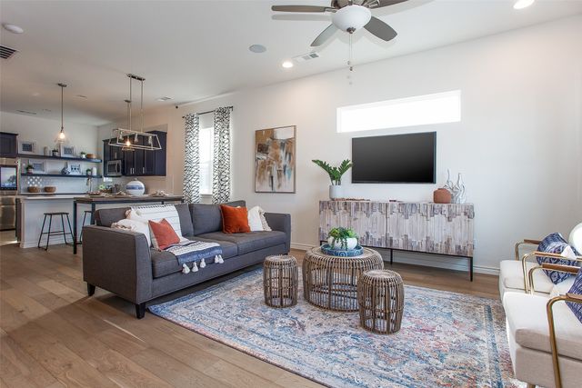 2803 Stanley Avenue, Fort Worth, TX 76110