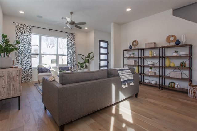 2803 Stanley Avenue, Fort Worth, TX 76110