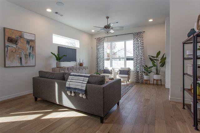 2803 Stanley Avenue, Fort Worth, TX 76110