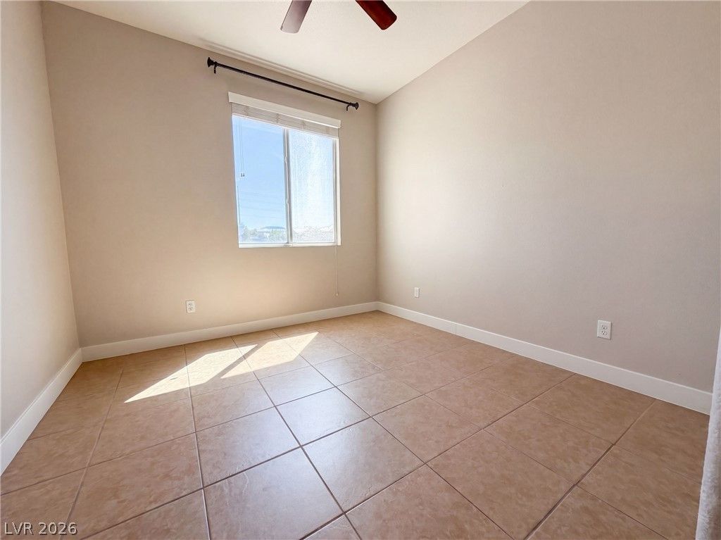 239 Ventana Heights Street, Henderson, NV 89074 — photo 4