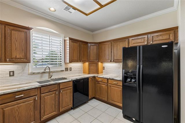 1916 NW 161st Street, Edmond, OK 73013