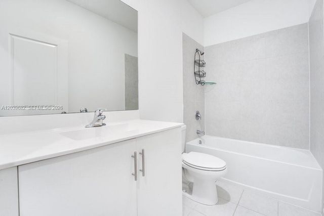 2615 SE 11th Street 2615, Homestead, FL 33035