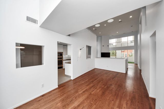 6402 Taggart Street, Houston, TX 77007