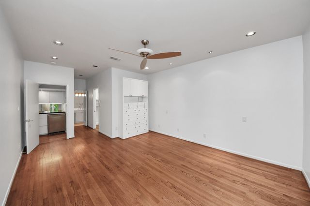 6402 Taggart Street, Houston, TX 77007