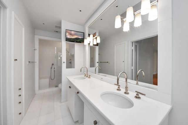 6402 Taggart Street, Houston, TX 77007