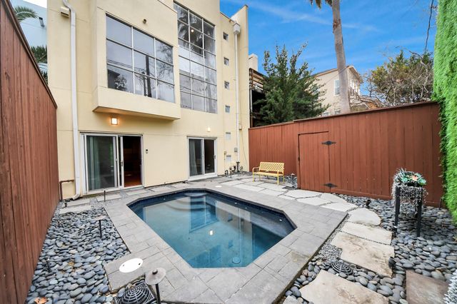 6402 Taggart Street, Houston, TX 77007