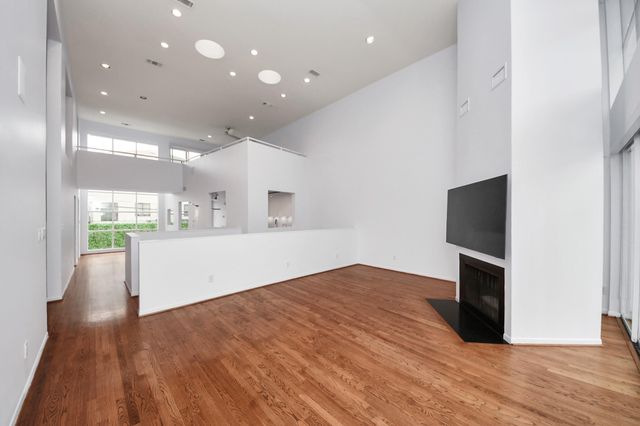 6402 Taggart Street, Houston, TX 77007