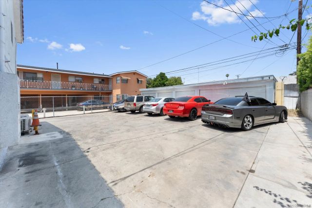 489 E 55th St East, Long Beach, CA 90805