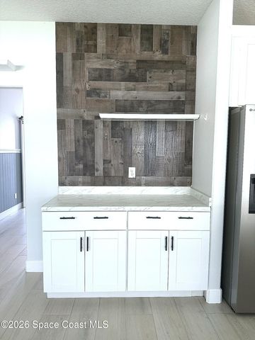 410 Di Lido Street NE, Palm Bay, FL 32907