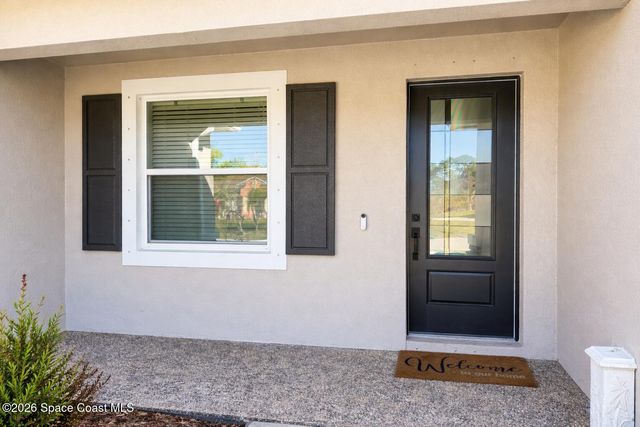 410 Di Lido Street NE, Palm Bay, FL 32907