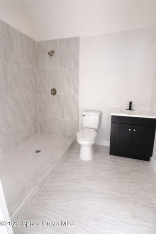 410 Di Lido Street NE, Palm Bay, FL 32907