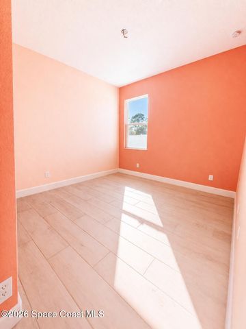 410 Di Lido Street NE, Palm Bay, FL 32907