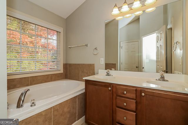 7 Nash Lane, Newnan, GA 30263