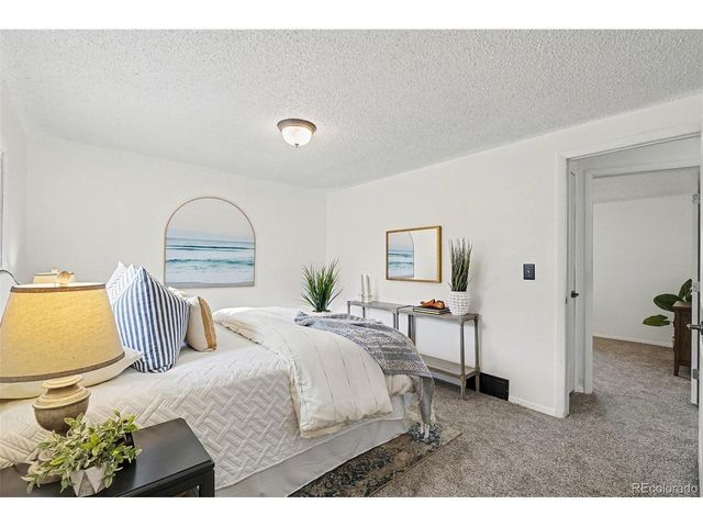 2307 S Colorado Ave, Loveland, CO 80537