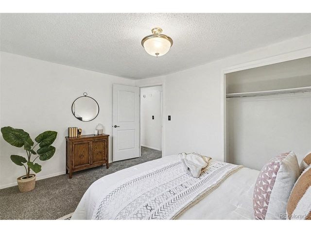 2307 S Colorado Ave, Loveland, CO 80537