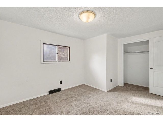 2307 S Colorado Ave, Loveland, CO 80537