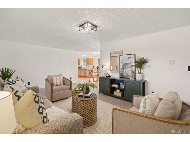 2307 S Colorado Ave, Loveland, CO 80537