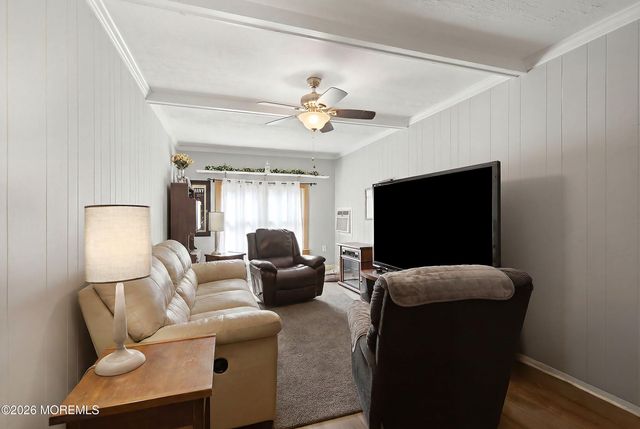 15 Honeysuckle Way, Howell, NJ 07731