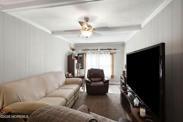 15 Honeysuckle Way, Howell, NJ 07731