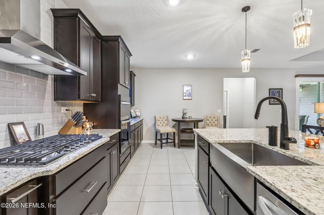 2246 PALISADE Point, Middleburg, FL 32068